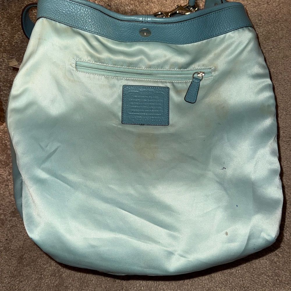 Coach Avery Leather Hobo Bag GREAT CONDITION- no tags/never used - Picture 5 of 7